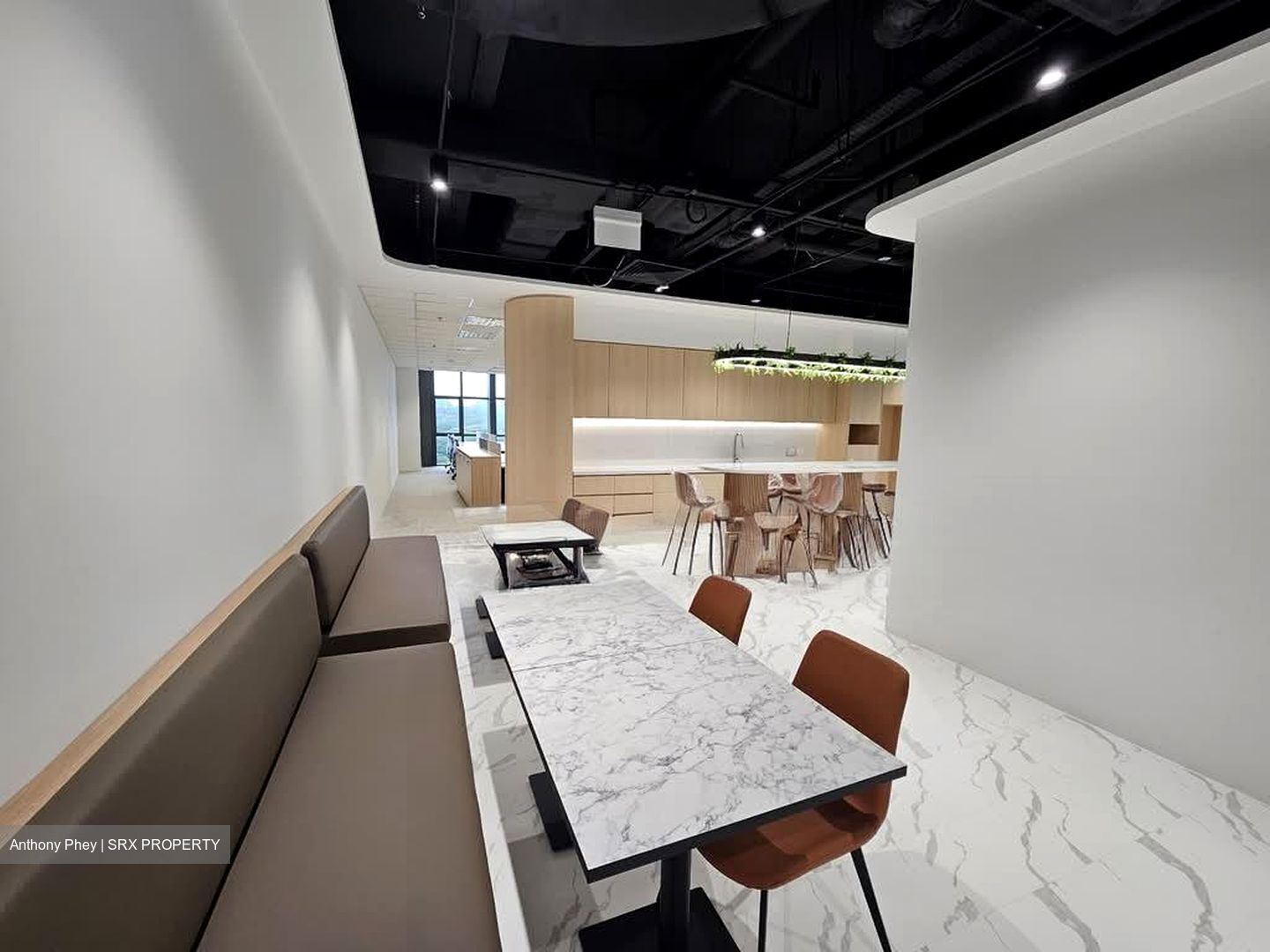Visioncrest (D9), Office #575455861